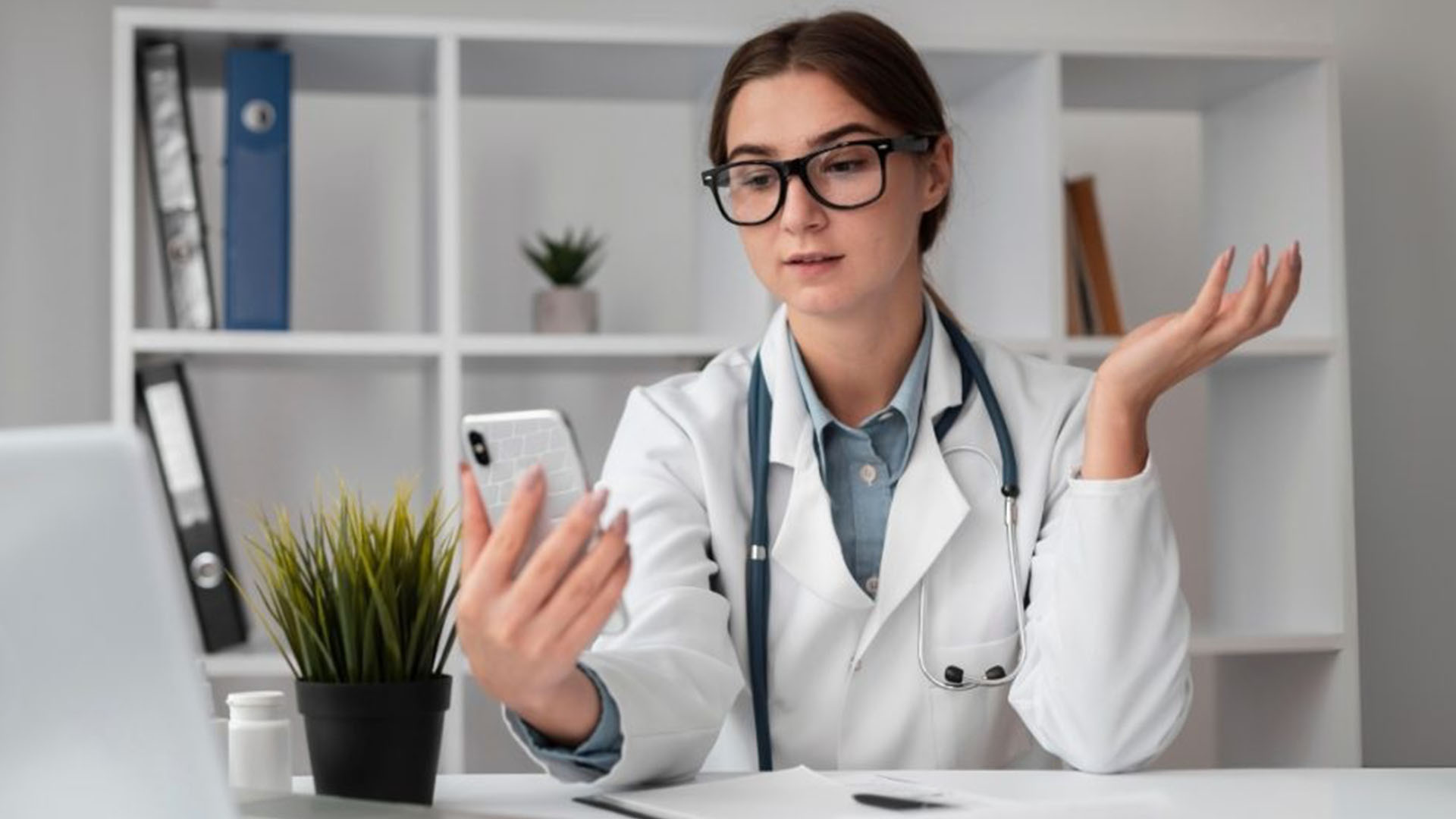 تولید محتوای ویدیویی