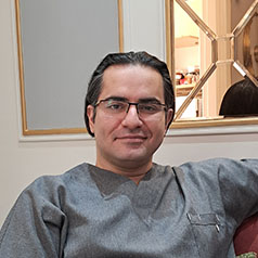 دکتر محمود شهبازی - جراح دندانپزشک و ایمپلنتولوژیست